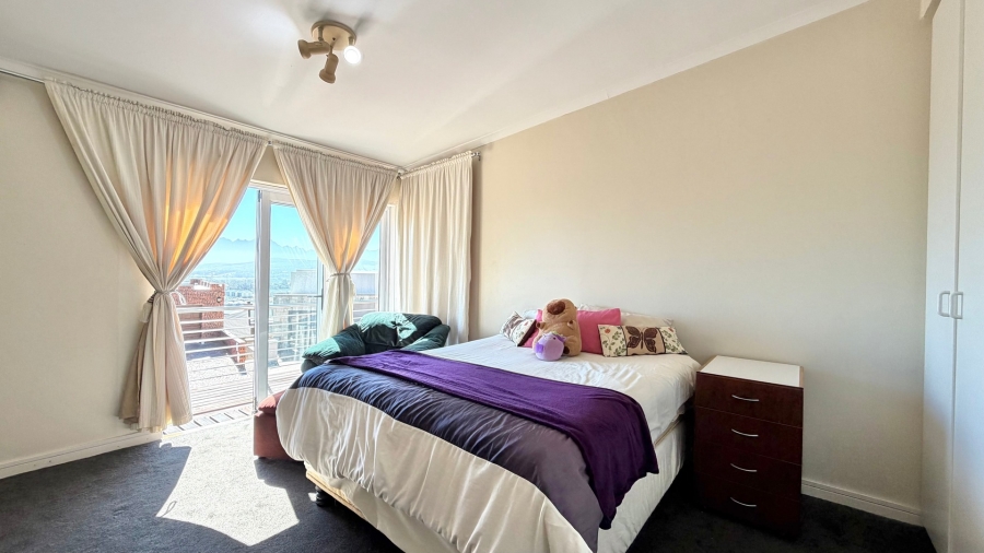 3 Bedroom Property for Sale in Mountainside Western Cape